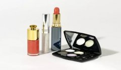 如何减少化妆品不良反应的3种方法？